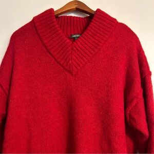 Wild Fable Bold Red V-Neck Women’s Sweater Cozy Oversized Medium Valentines Day